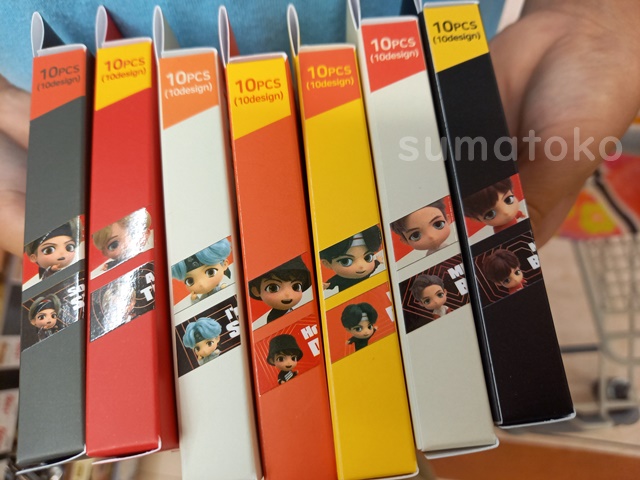 Bts Tiny Tanの絆創膏はどこに売ってる ダイソー ドンキ ファミマ発見報告あり セブンイレブンでは売ってない すまとこライフ Bts Tiny Tanの絆創膏はどこに売ってる ダイソー ドンキ ファミマ発見報告あり セブンイレブンでは売ってない すまとこライフ