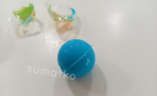 地球グミ中身